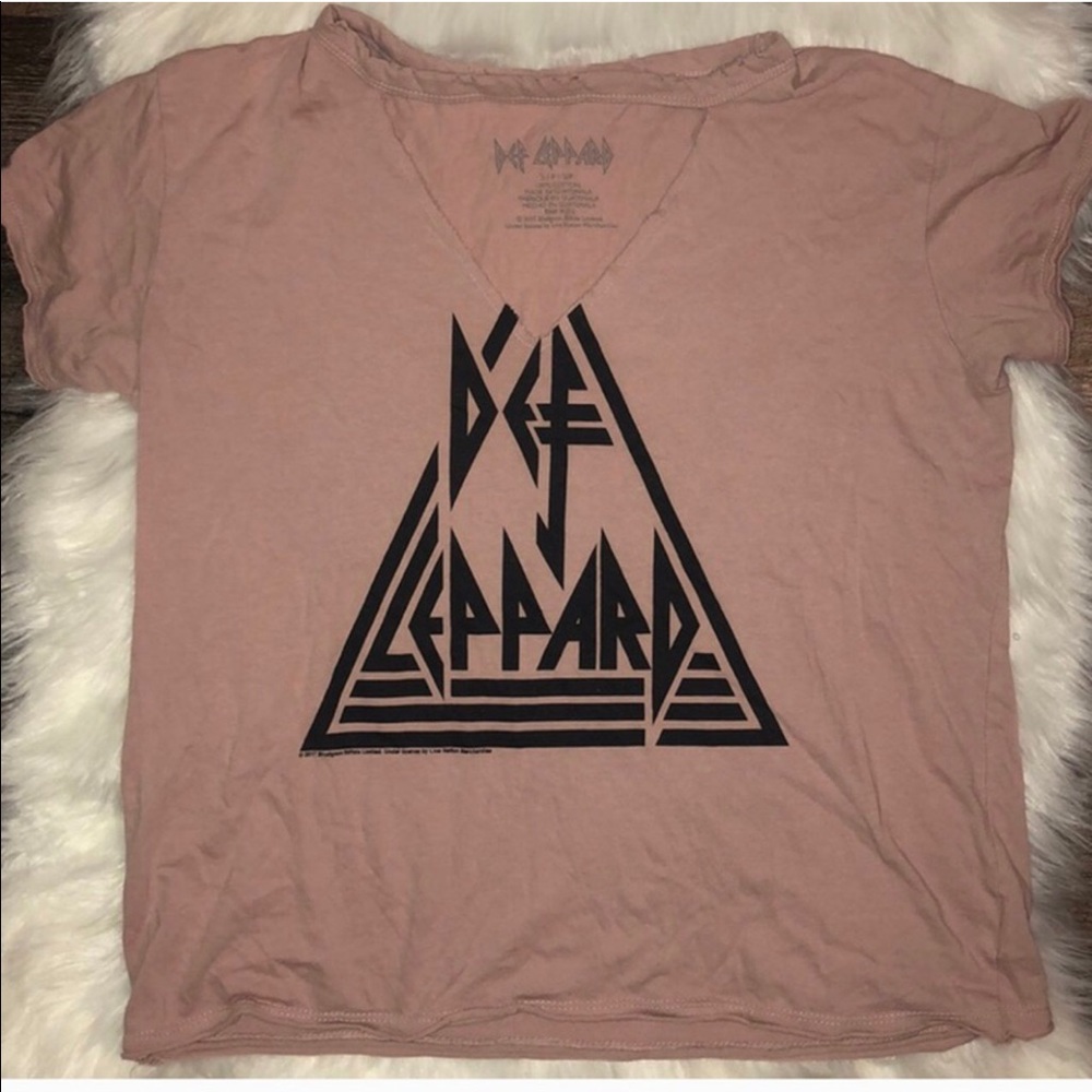 Cute Def Leppard top